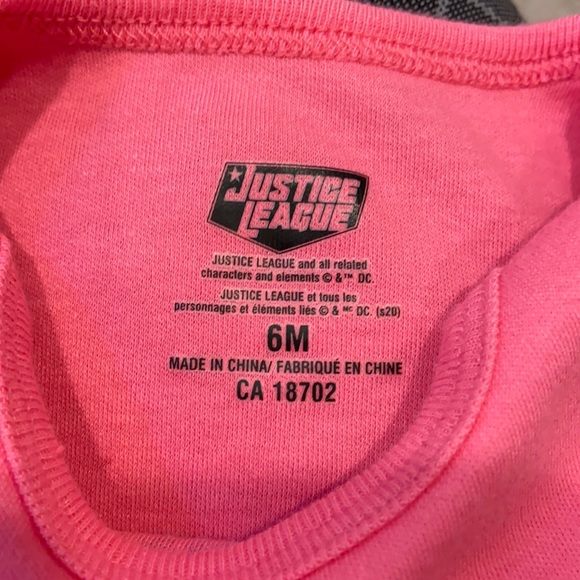 3/$15 DC Comics Pink Wonder Woman Onesie/Bodysuit - Picture 7 of 7